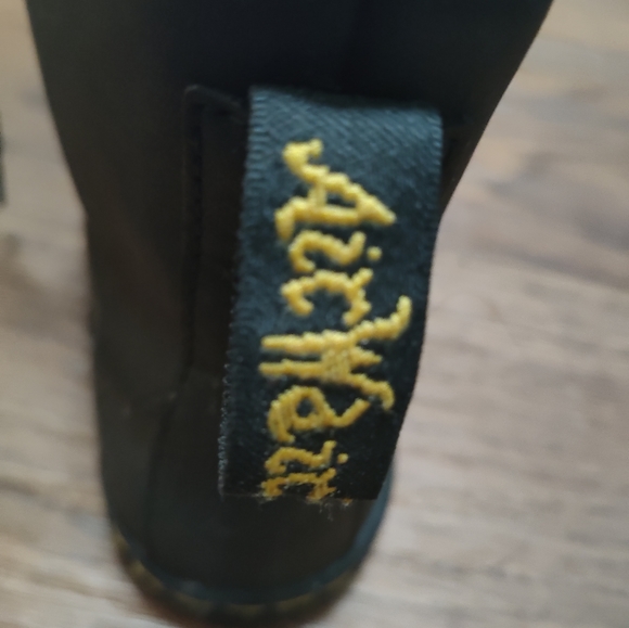 Doc Marten Boots - Picture 8 of 11